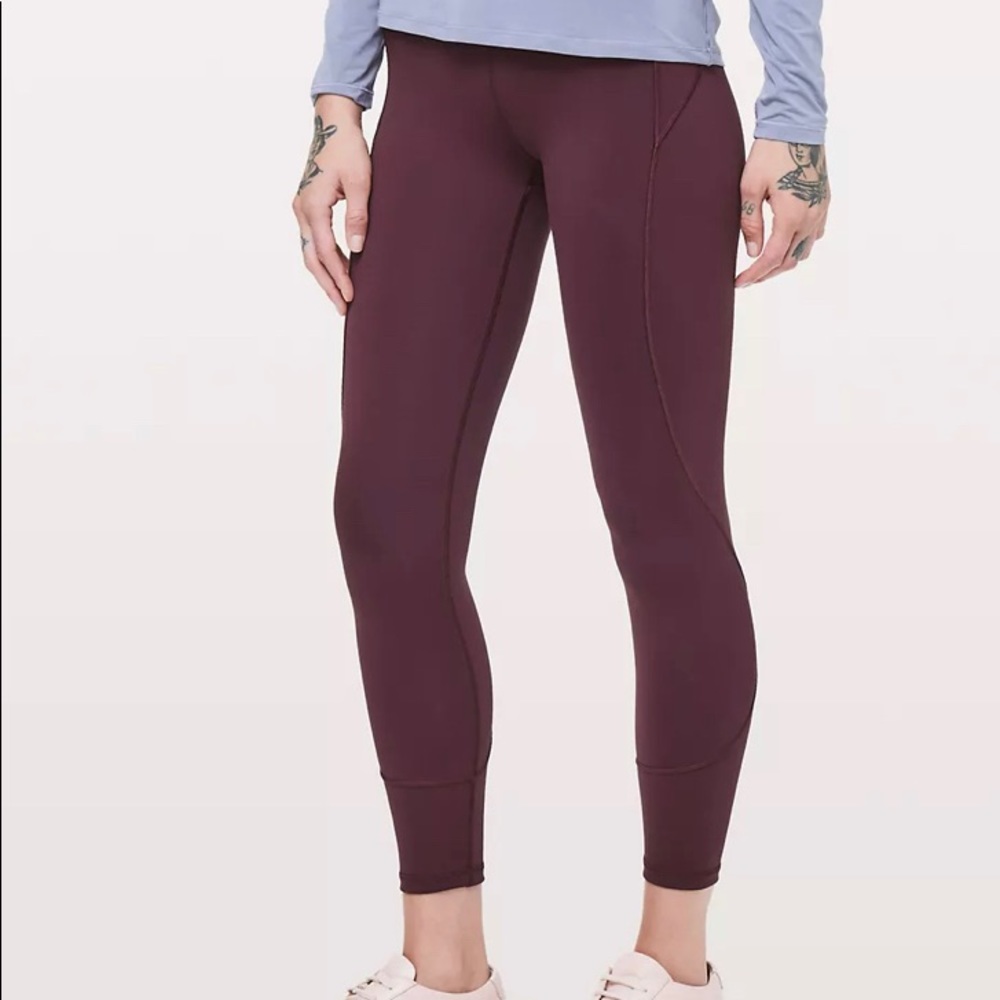 Lululemon In Movement Tight 25” Dark Adobe
